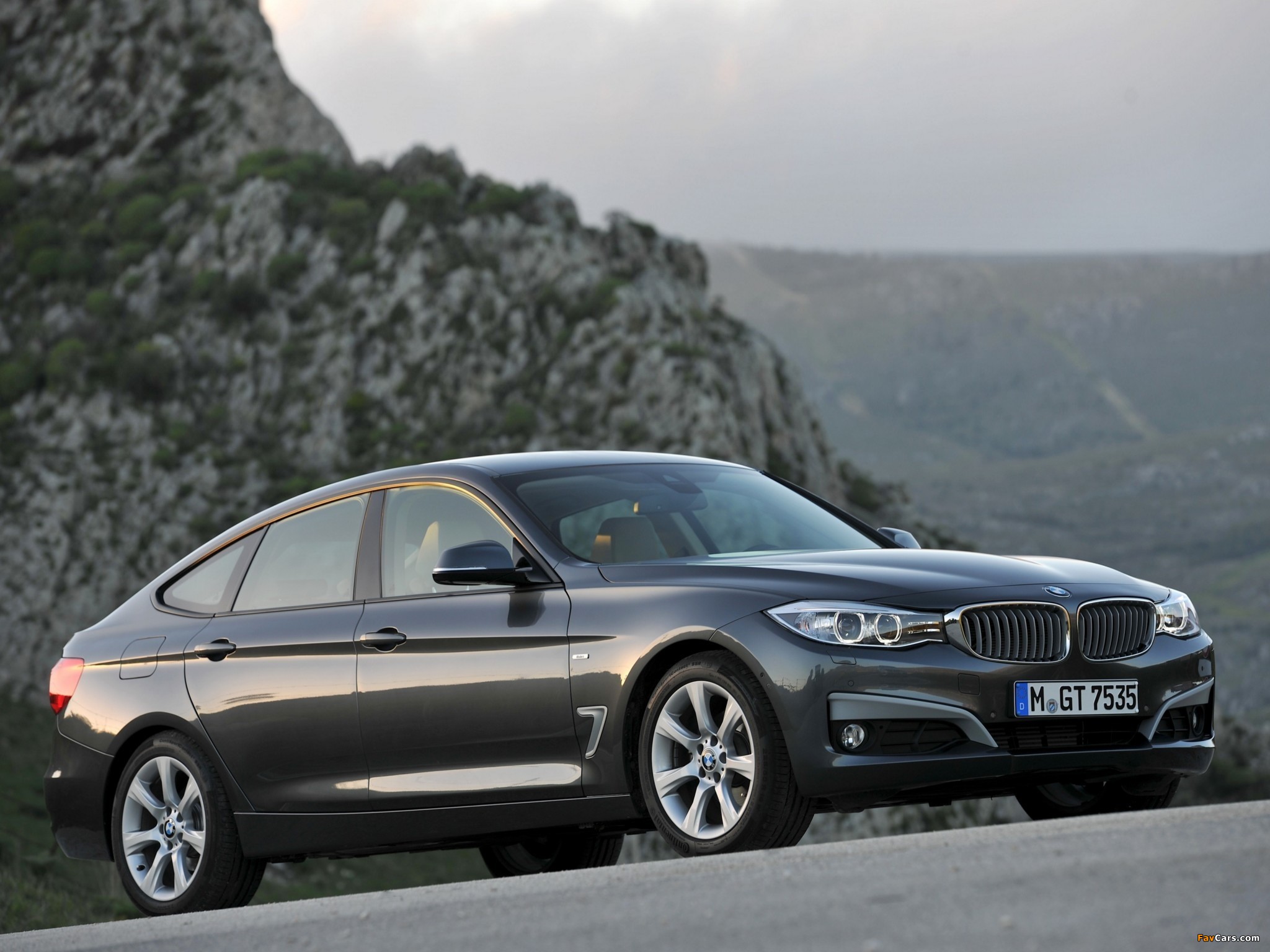 BMW 320d Gran Turismo Modern Line (F34) 2013 photos (2048 x 1536)