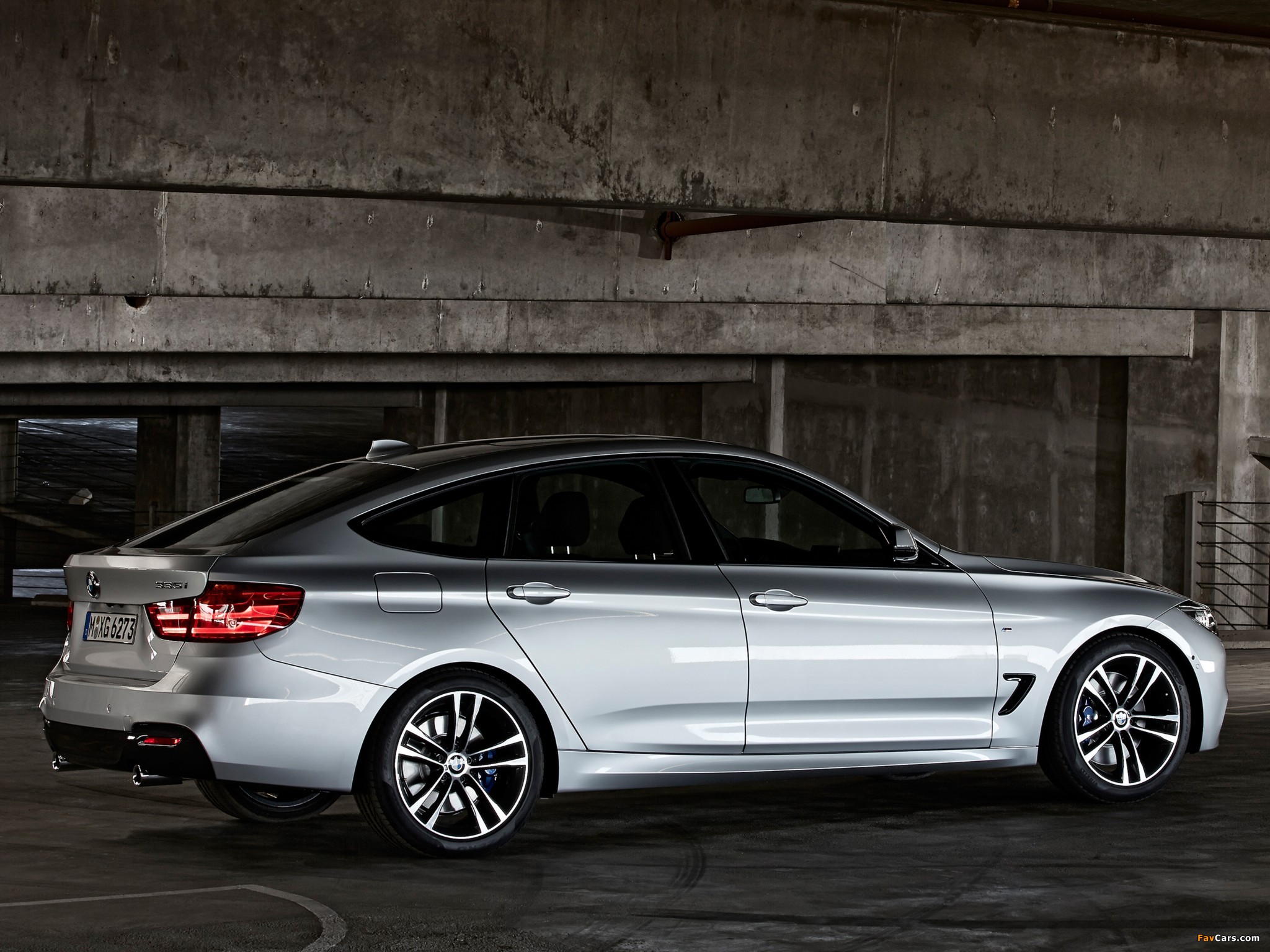 BMW 335i Gran Turismo M Sports Package (F34) 2013 pictures (2048 x 1536)