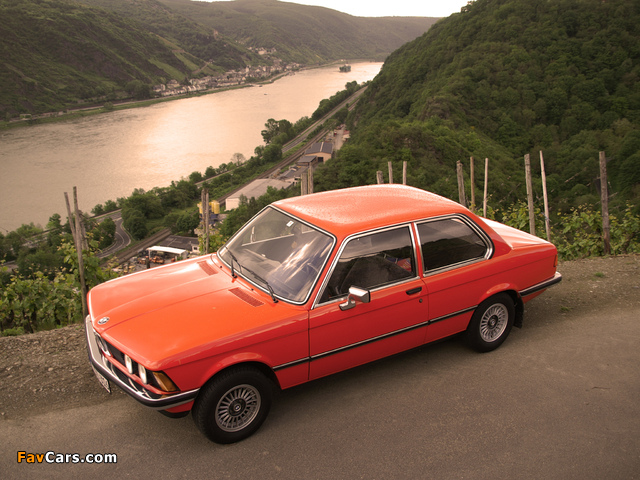 BMW 320i Coupe (E21) 1975–77 photos (640 x 480)