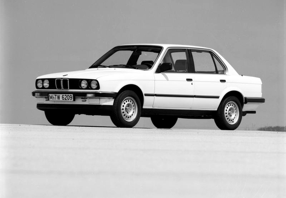 BMW 316i Sedan (E30) 1982–87 pictures