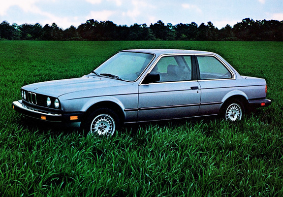 BMW 318i Coupe US-spec (E30) 1982–91 pictures
