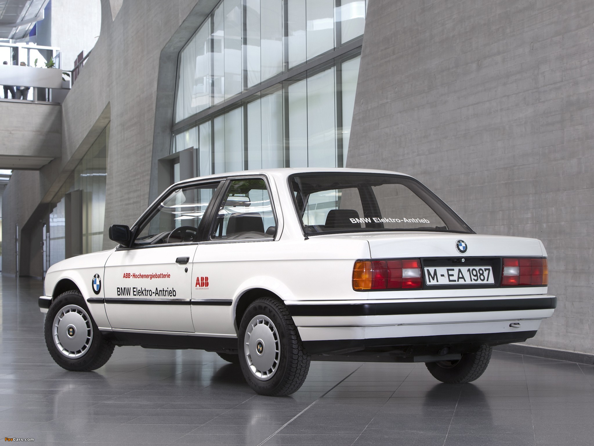 BMW 3 Series Coupe Elektro-Antrieb (E30) 1987 images (2048 x 1536)