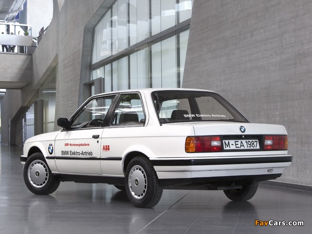 BMW 3 Series Coupe Elektro-Antrieb (E30) 1987 images (640 x 480)