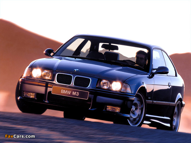 BMW M3 Coupe (E36) 1992–98 images (640 x 480)