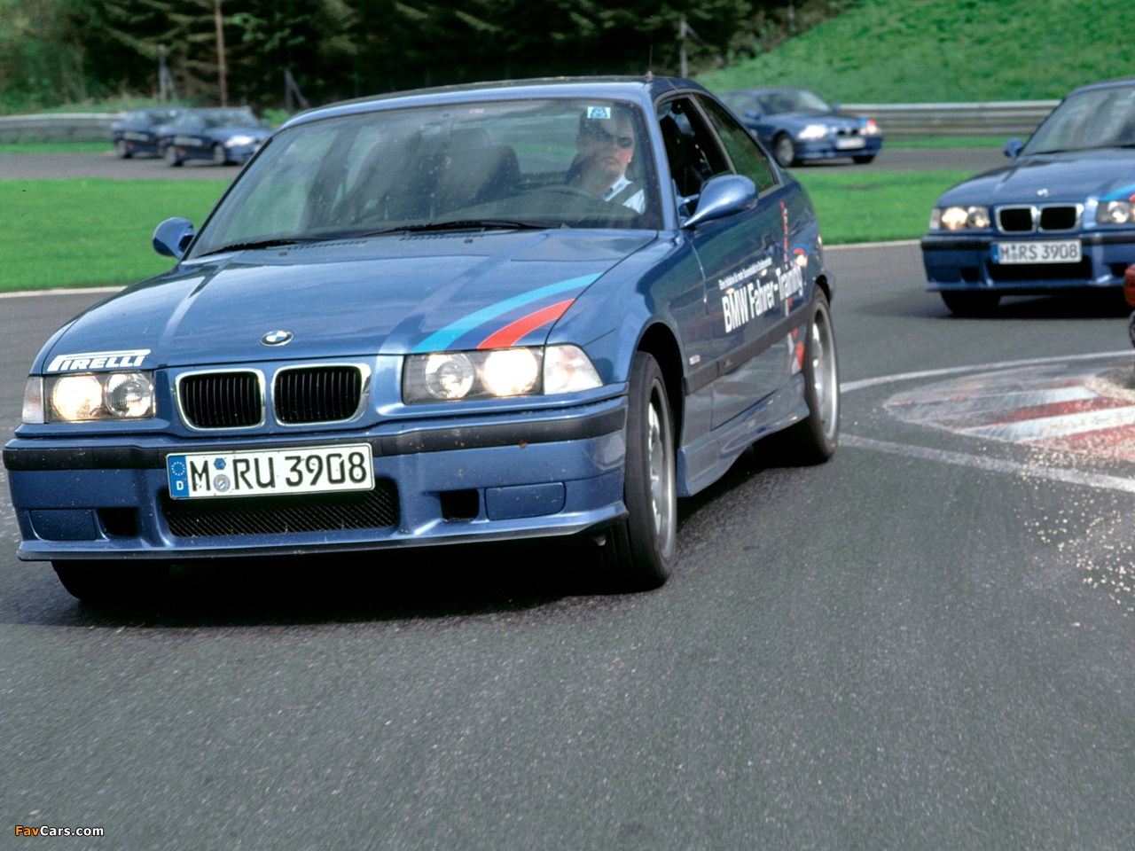 BMW M3 Coupe (E36) 1992–98 images (1280 x 960)