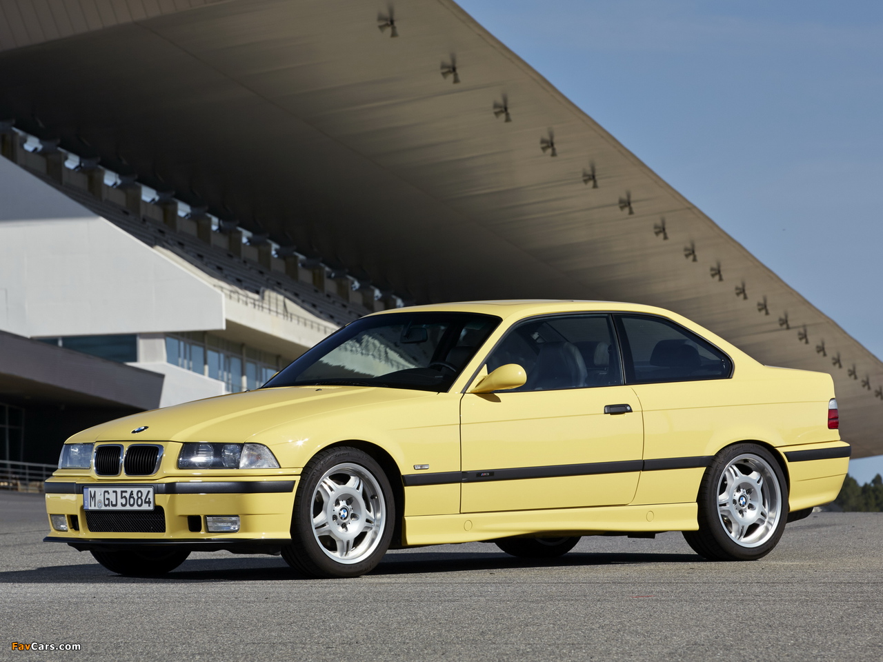 BMW M3 Coupe (E36) 1992–98 images (1280 x 960)