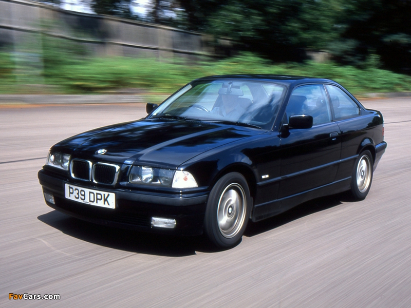 BMW 328i Coupe UK-spec (E36) 1995–99 photos (800 x 600)