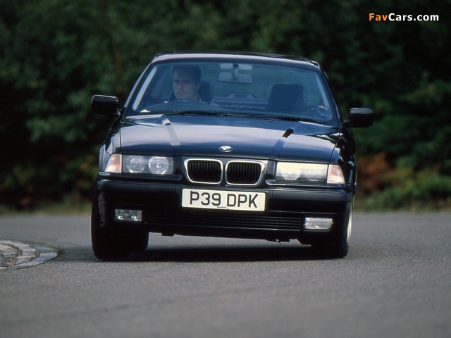 BMW 328i Coupe UK-spec (E36) 1995–99 pictures (640 x 480)