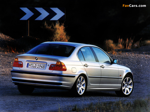 BMW 328i Sedan (E46) 1998–2000 images (640 x 480)