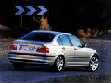 BMW 328i Sedan (E46) 1998–2000 images