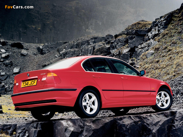 BMW 328i Sedan UK-spec (E46) 1998–2000 photos (640 x 480)