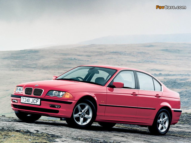 BMW 328i Sedan UK-spec (E46) 1998–2000 photos (640 x 480)