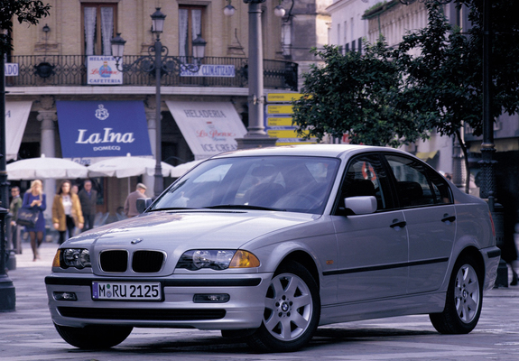 BMW 328i Sedan (E46) 1998–2000 photos