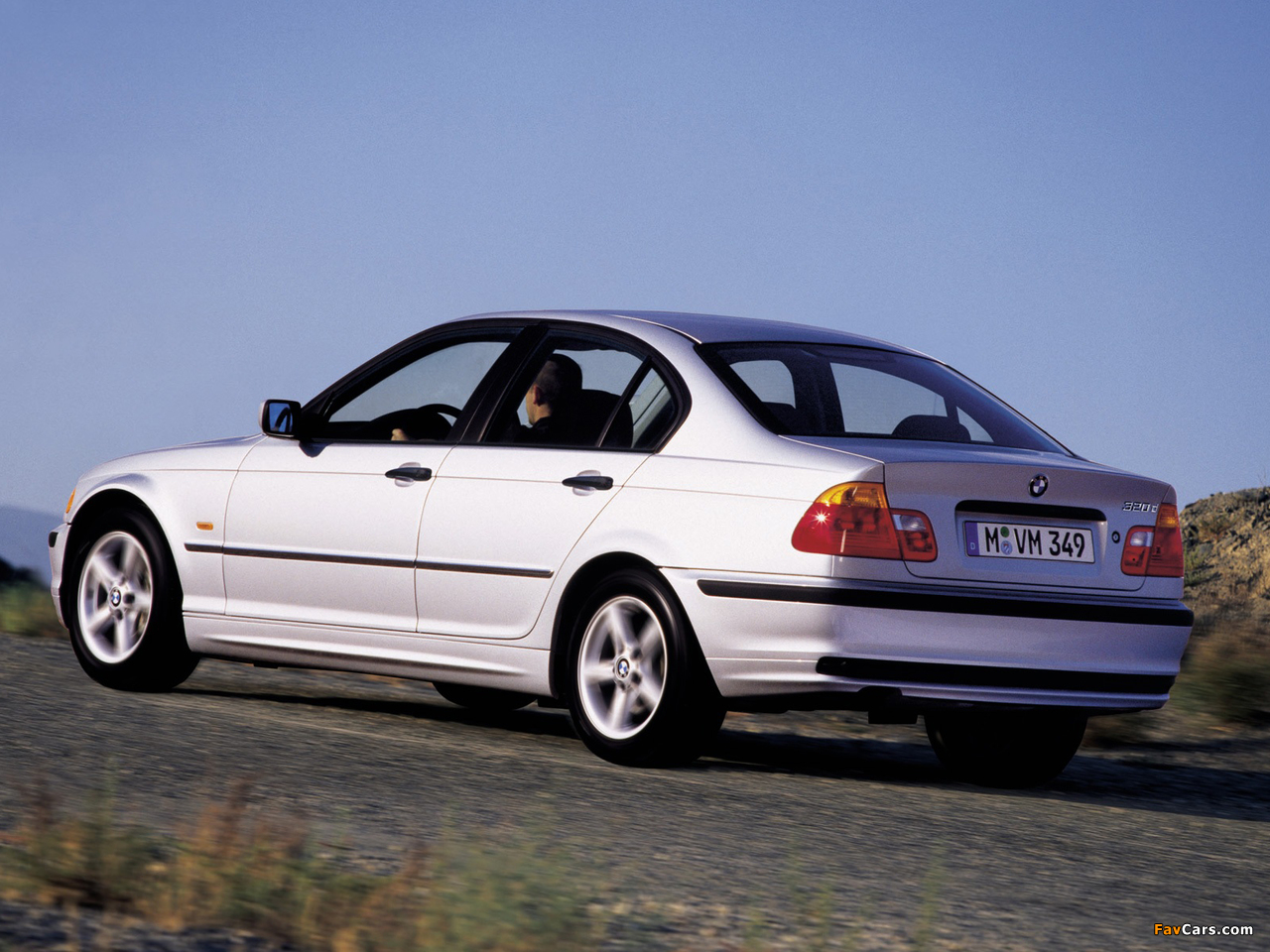 BMW 320d Sedan (E46) 1998–2001 pictures (1280 x 960)