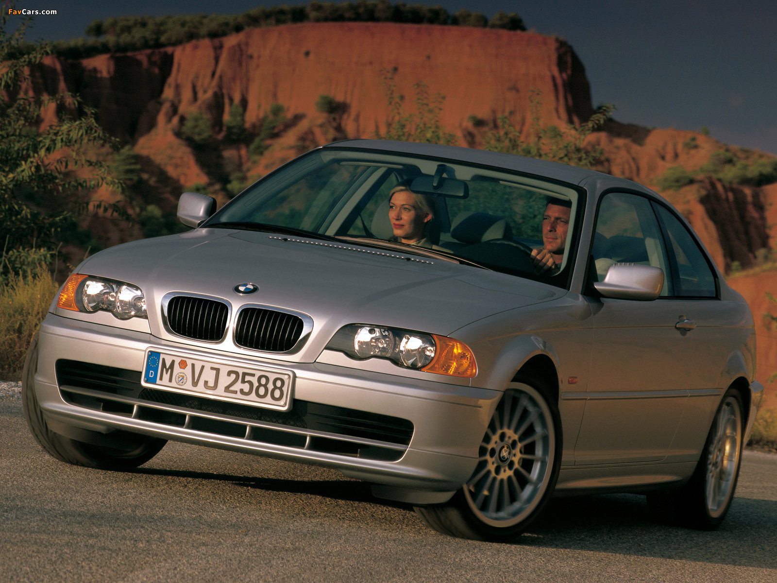 BMW 318Ci Coupe (E46) 1999–2003 images (1600 x 1200)
