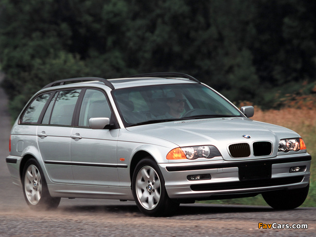 BMW 325Xi Touring US-spec (E46) 2000–01 photos (640 x 480)