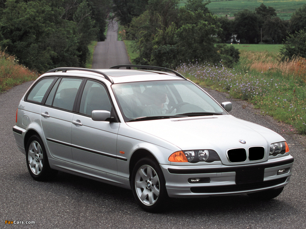 BMW 325Xi Touring US-spec (E46) 2000–01 photos (1024 x 768)