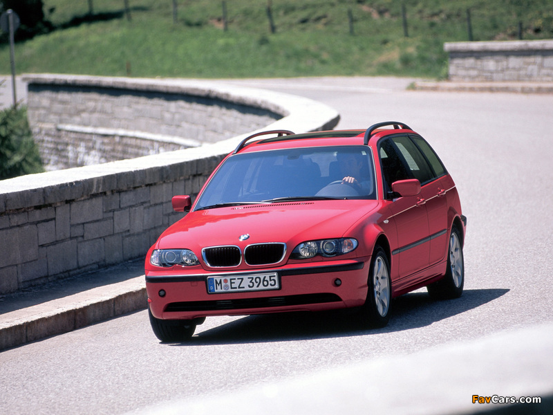 BMW 318i Touring (E46) 2001–05 images (800 x 600)