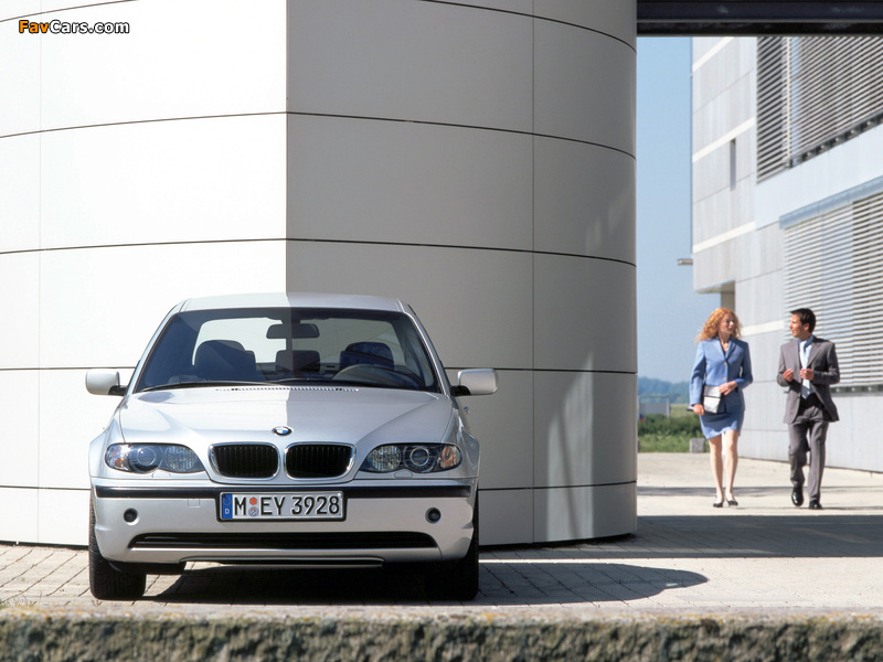 BMW 318i Sedan (E46) 2001–05 wallpapers (800 x 600)