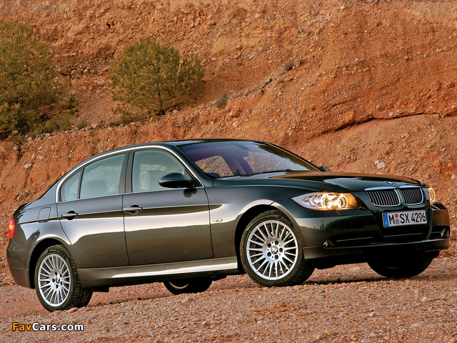 BMW 330i Sedan (E90) 2005–08 images (640 x 480)