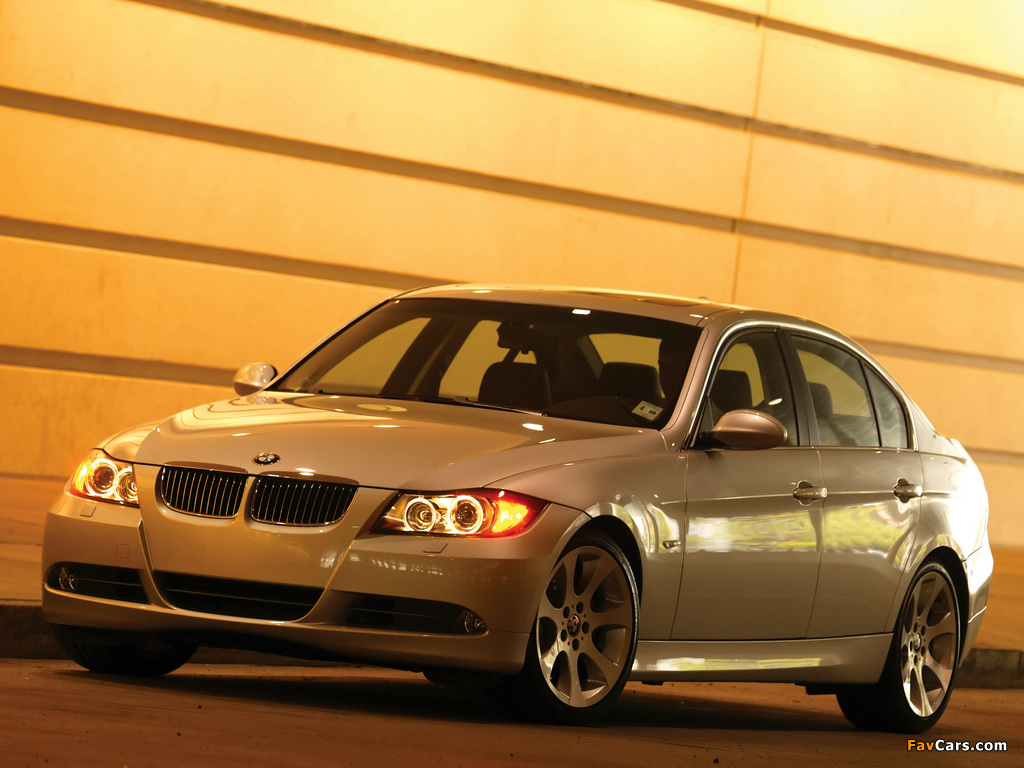 BMW 330i Sedan US-spec (E90) 2005–08 photos (1024 x 768)