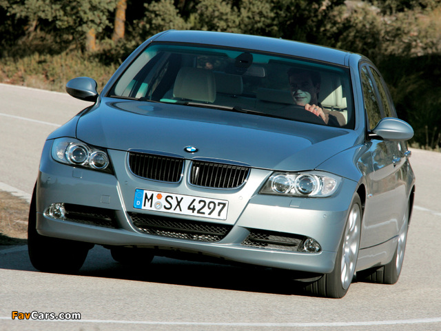 BMW 320d Sedan (E90) 2005–08 wallpapers (640 x 480)
