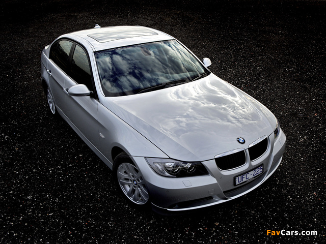 BMW 320d Sedan AU-spec (E90) 2005–08 wallpapers (640 x 480)