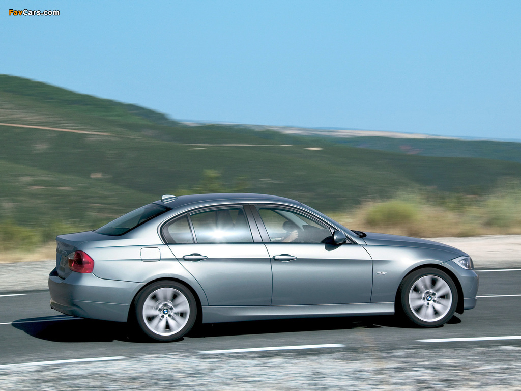 BMW 320d Sedan (E90) 2005–08 wallpapers (1024 x 768)