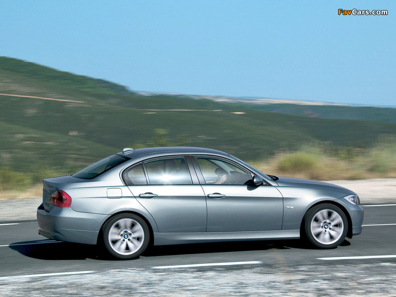 BMW 320d Sedan (E90) 2005–08 wallpapers (800 x 600)