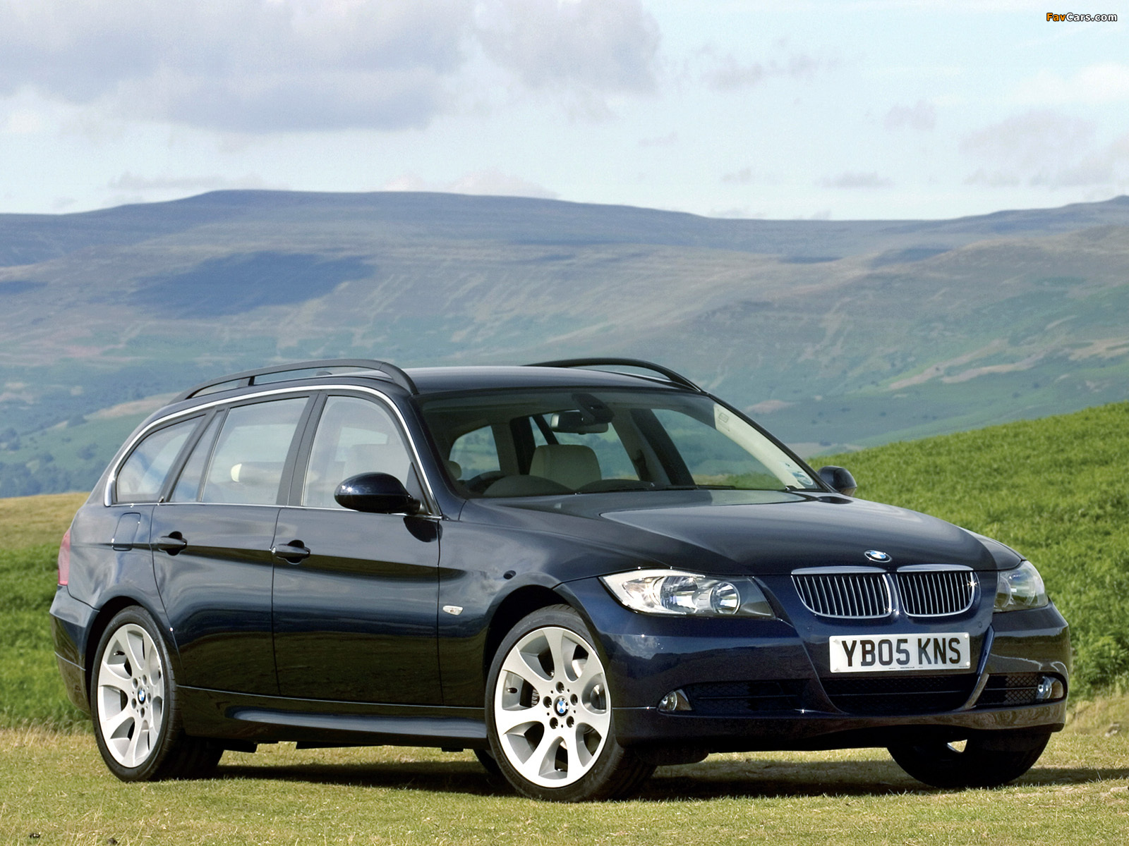 BMW 325i Touring UK-spec (E91) 2006–08 images (1600 x 1200)