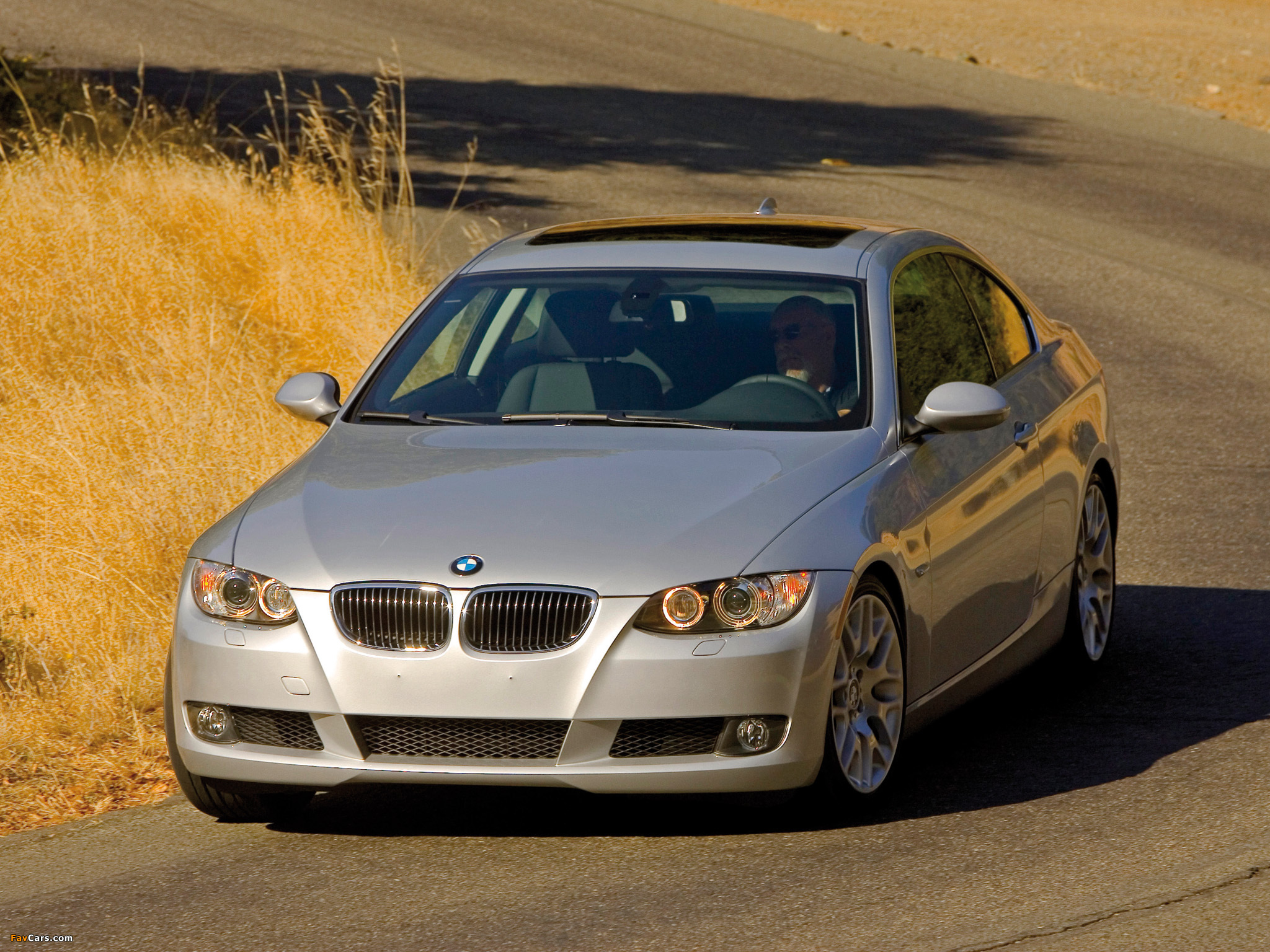 BMW 328i Coupe US-spec (E92) 2006–10 images (2048 x 1536)