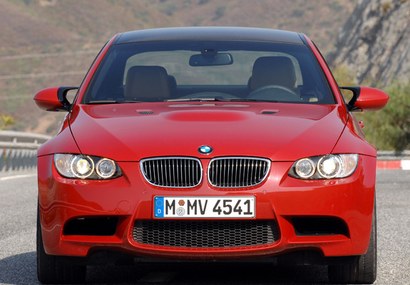 BMW M3 Coupe (E92) 2007–10 images