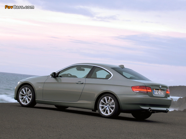 BMW 335i Coupe (E92) 2007–10 images (640 x 480)