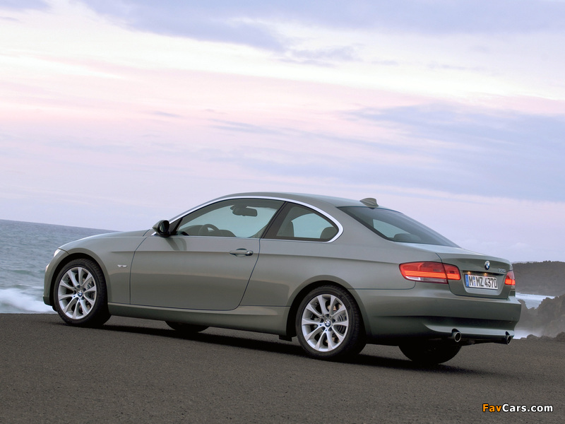 BMW 335i Coupe (E92) 2007–10 images (800 x 600)