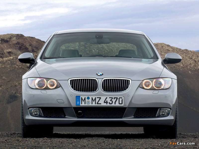 BMW 335i Coupe (E92) 2007–10 images (800 x 600)