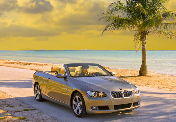 BMW 335i Cabrio US-spec (E93) 2007–10 images