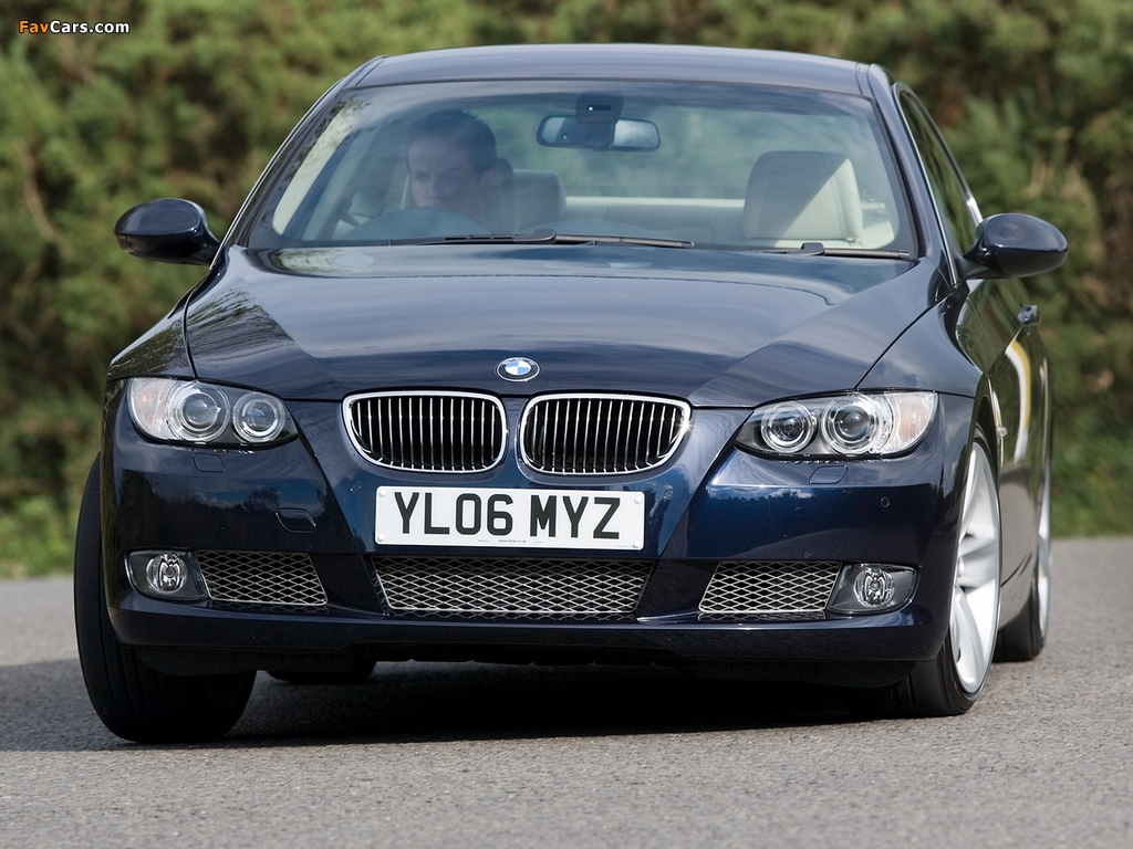 BMW 335i Coupe UK-spec (E92) 2007–10 images (1024 x 768)