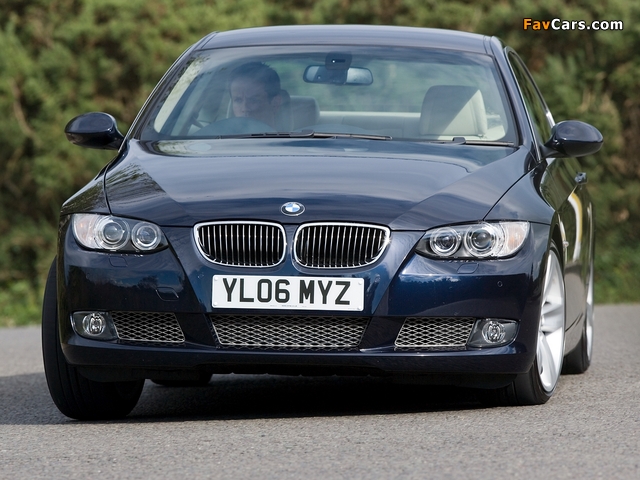 BMW 335i Coupe UK-spec (E92) 2007–10 images (640 x 480)