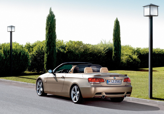 BMW 3 Series Cabrio (E93) 2007–10 pictures