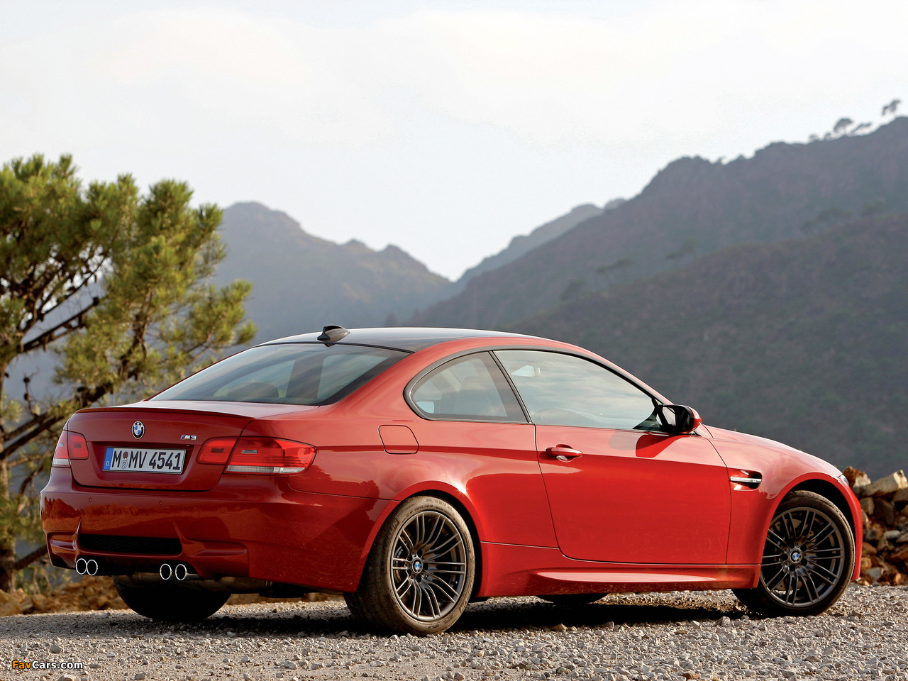 BMW M3 Coupe (E92) 2007–10 pictures (1280 x 960)