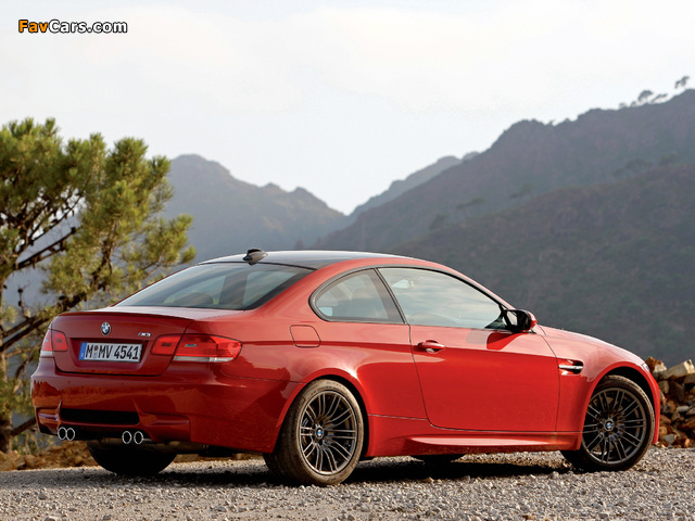 BMW M3 Coupe (E92) 2007–10 pictures (640 x 480)