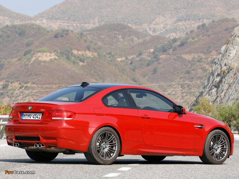 BMW M3 Coupe (E92) 2007–10 pictures (800 x 600)