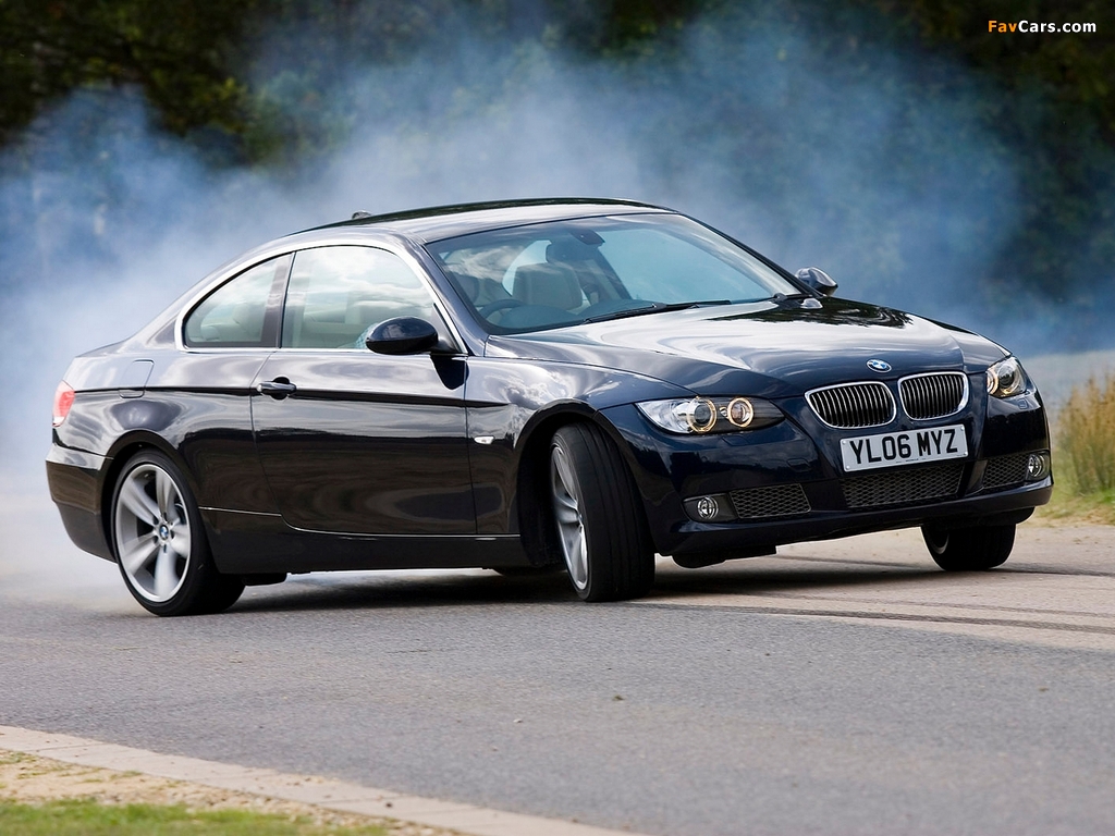 BMW 335i Coupe UK-spec (E92) 2007–10 pictures (1024 x 768)