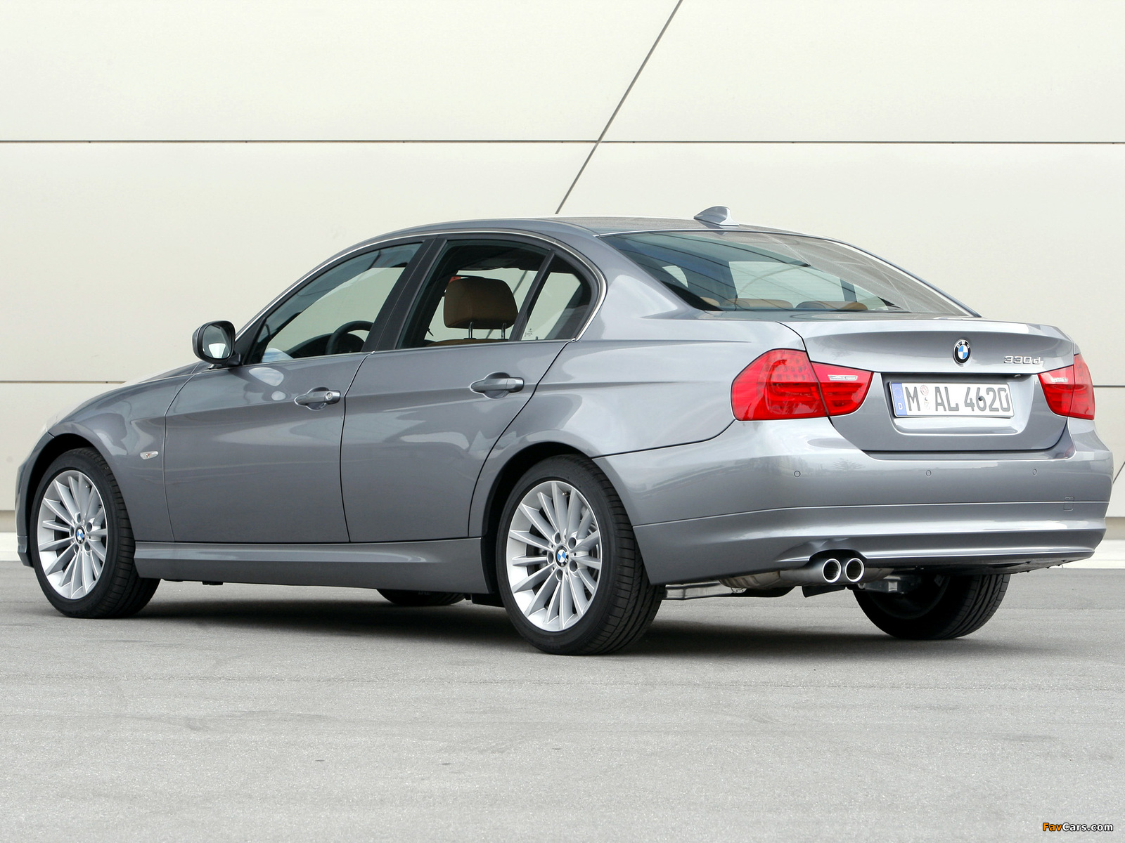 BMW 330d Sedan (E90) 2008–11 images (1600 x 1200)