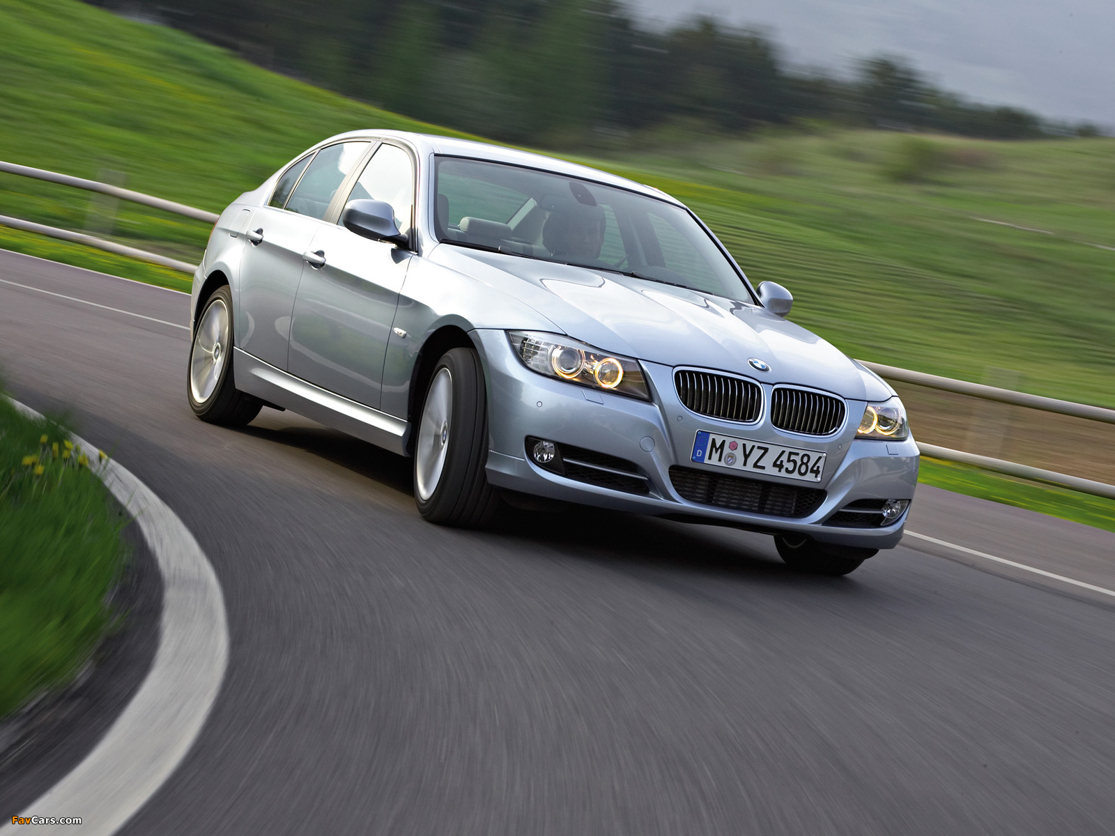 BMW 335i Sedan (E90) 2008–11 images (1600 x 1200)