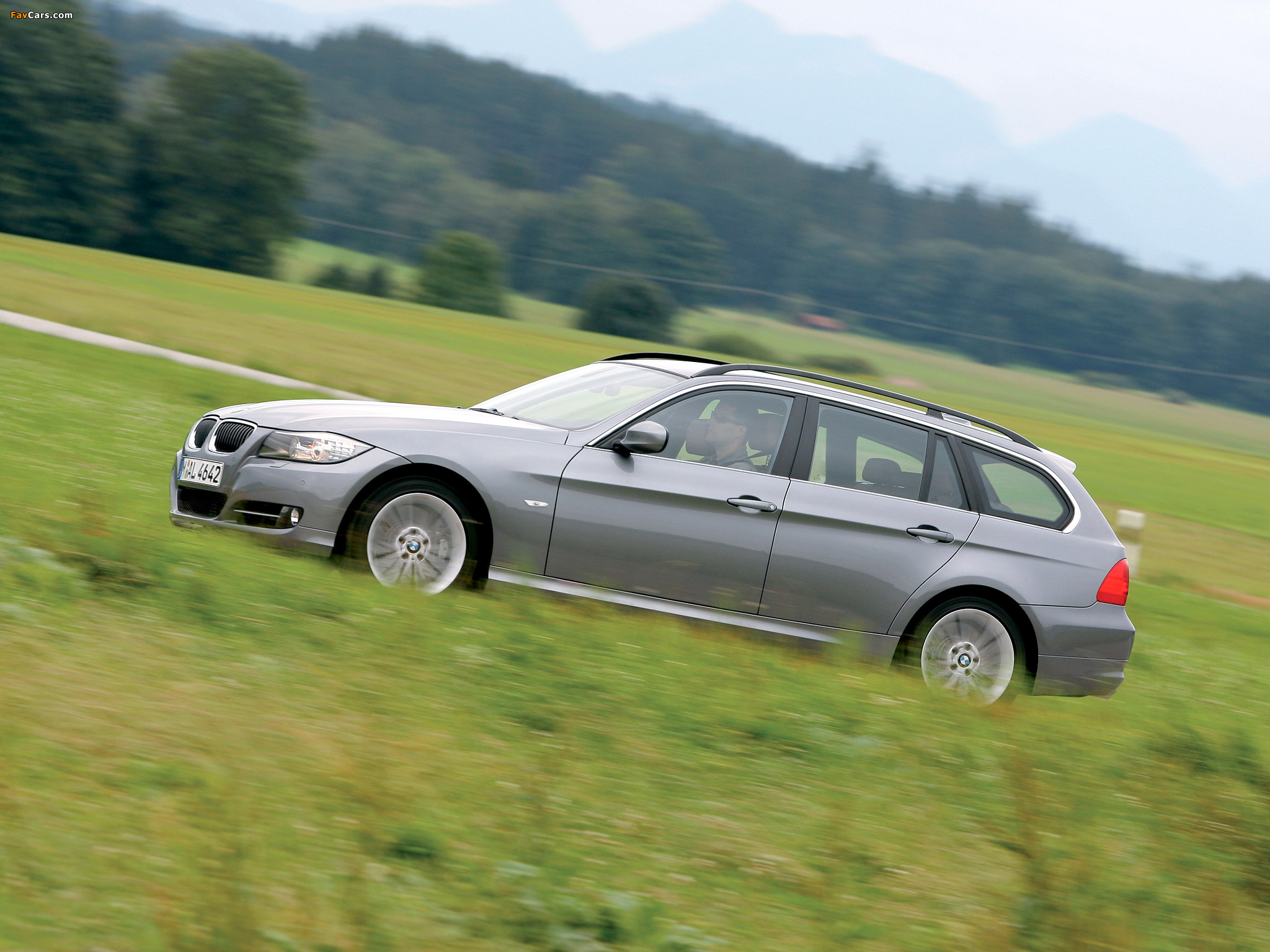 BMW 335d Touring (E91) 2008–12 photos (2048 x 1536)