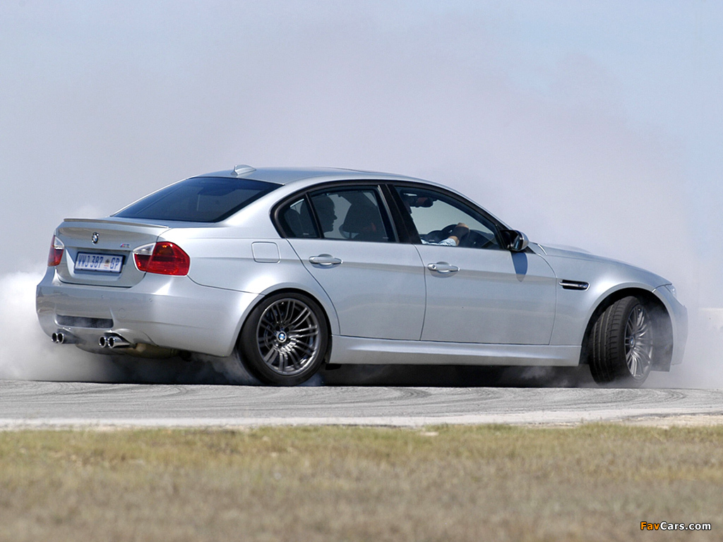 BMW M3 Sedan ZA-spec (E90) 2008–10 photos (1024 x 768)