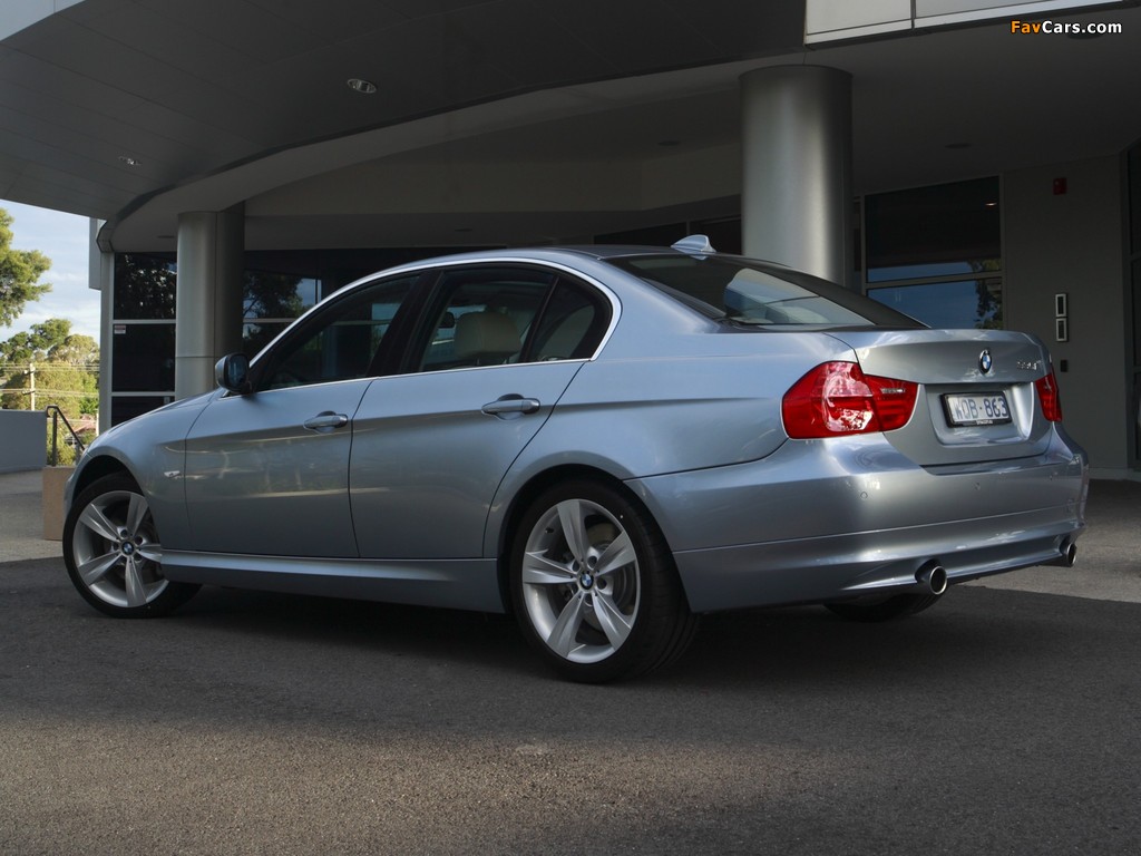 BMW 335i Sedan AU-spec (E90) 2008–11 pictures (1024 x 768)