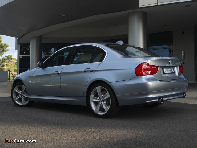 BMW 335i Sedan AU-spec (E90) 2008–11 pictures (640 x 480)