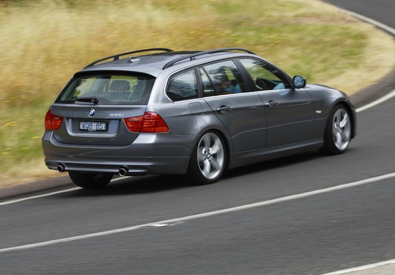 BMW 335i Touring AU-spec (E91) 2008–12 pictures